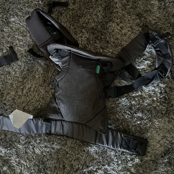 Baby items - Picture 2 of 3